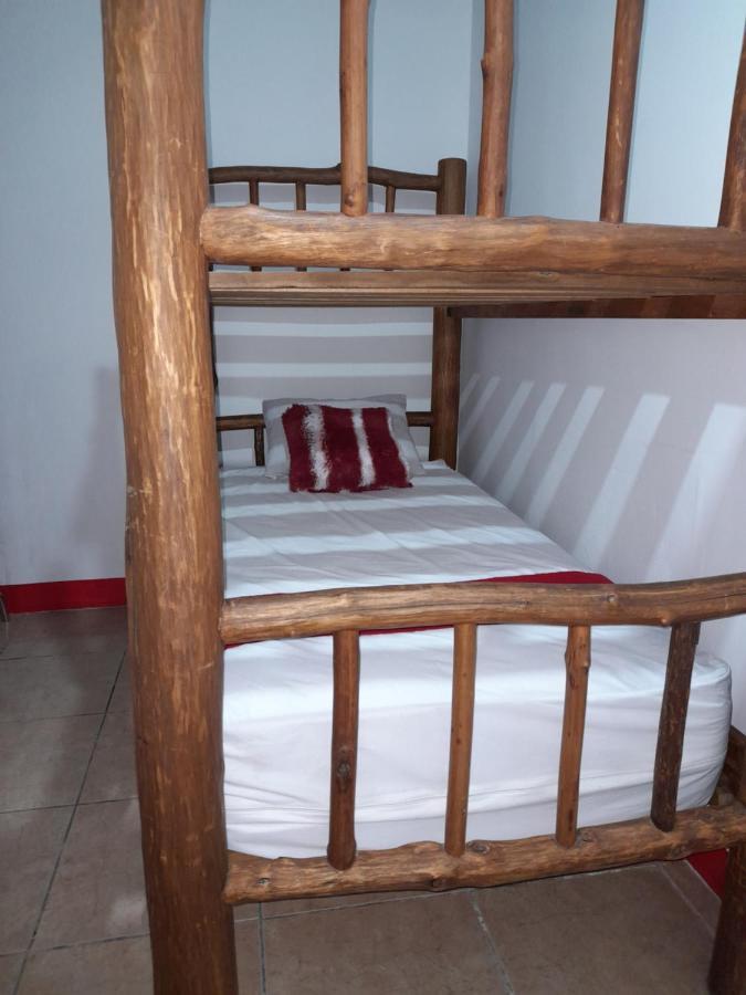 Hostal Blood Moon Rio Dulce Ngoại thất bức ảnh