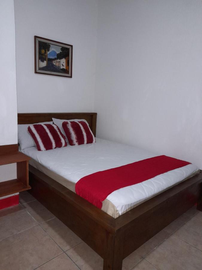 Hostal Blood Moon Rio Dulce Ngoại thất bức ảnh