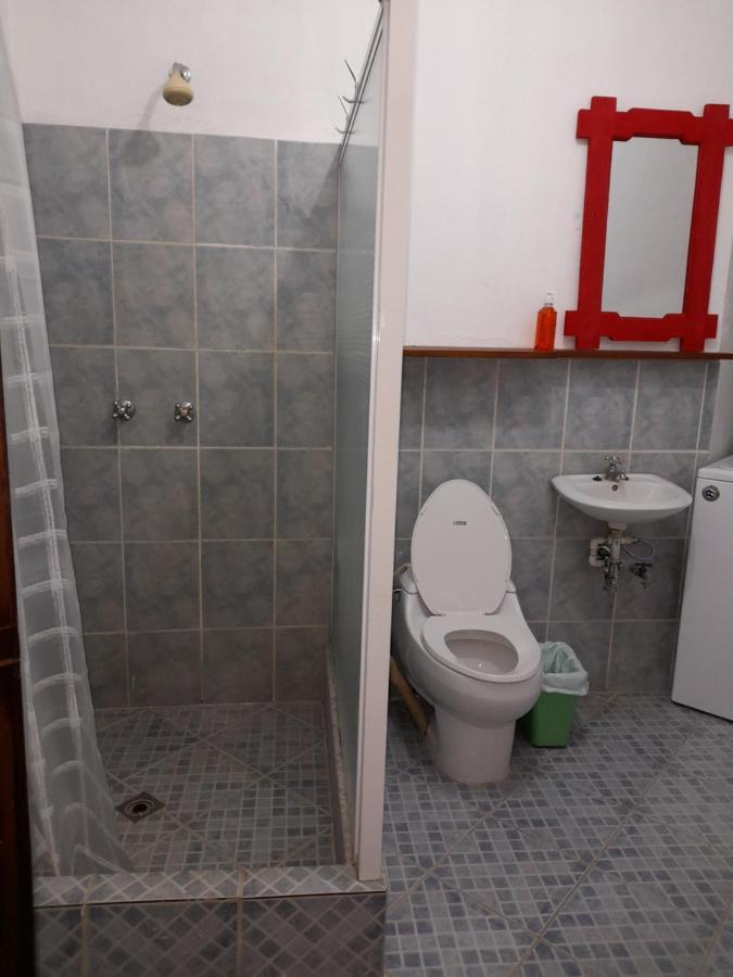 Hostal Blood Moon Rio Dulce Ngoại thất bức ảnh