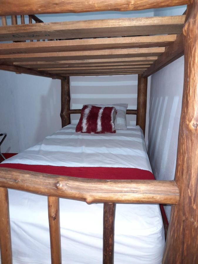 Hostal Blood Moon Rio Dulce Ngoại thất bức ảnh