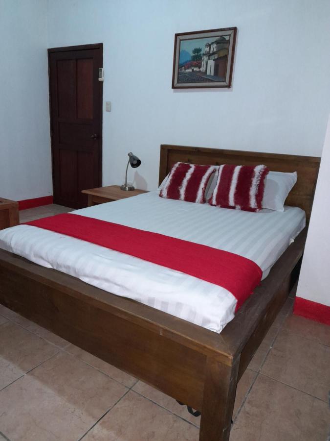 Hostal Blood Moon Rio Dulce Ngoại thất bức ảnh