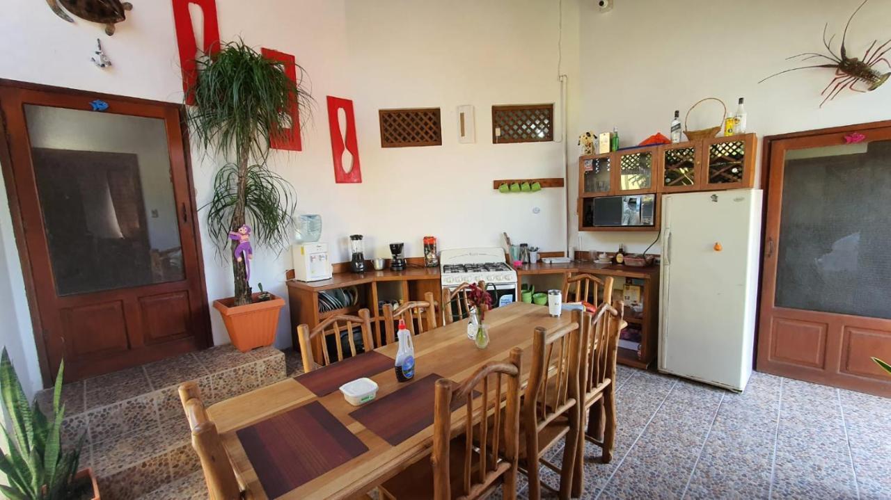 Hostal Blood Moon Rio Dulce Ngoại thất bức ảnh