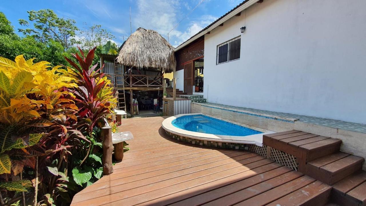 Hostal Blood Moon Rio Dulce Ngoại thất bức ảnh